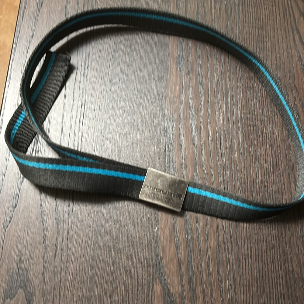 Endura belt men’s sportswear active wear Born in Scotland